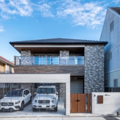 トレーニングルームのある邸宅